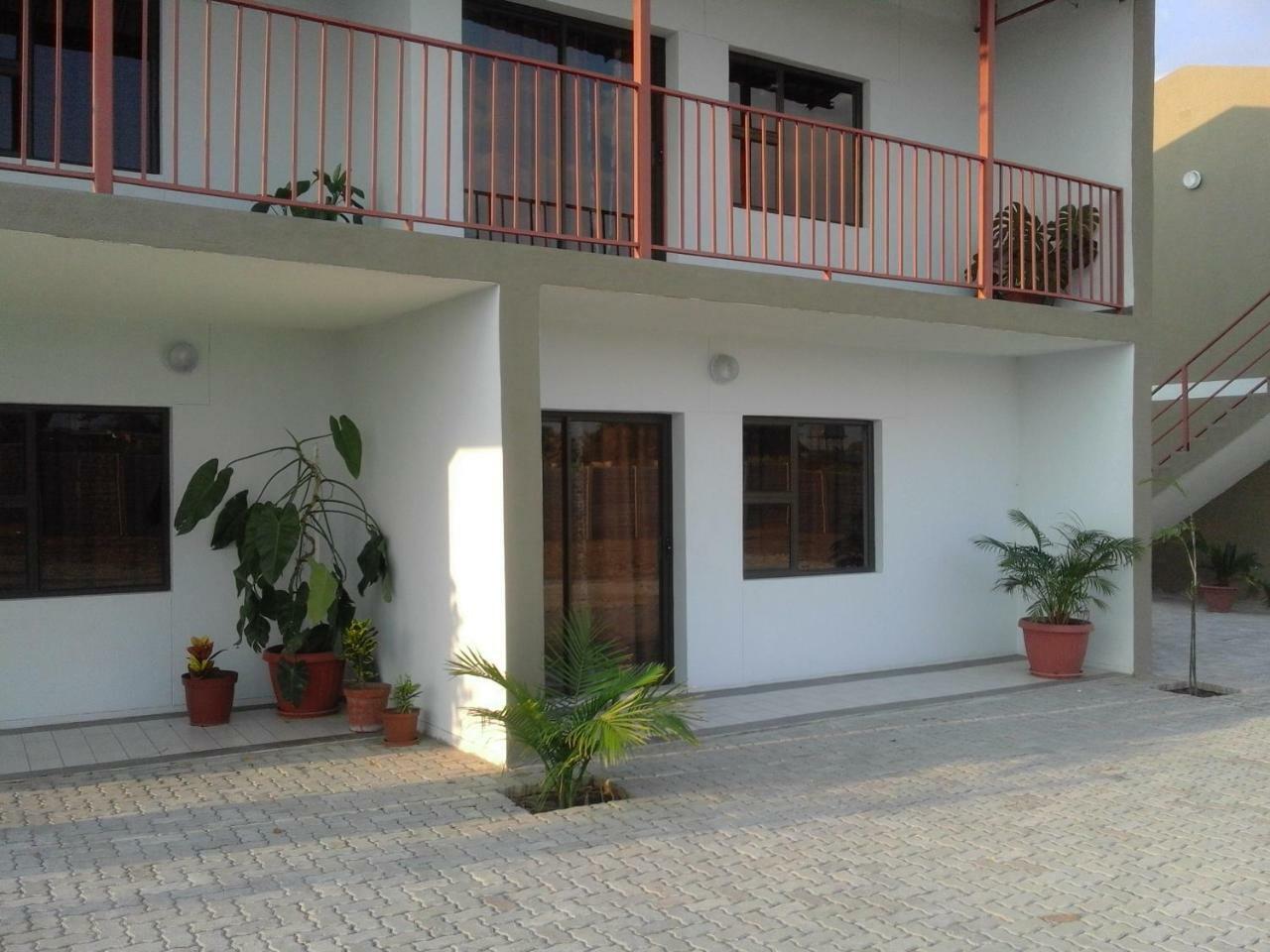 Millenium Guest House Rundu Luaran gambar